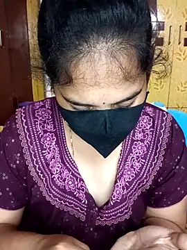 Snapshot of maduri__ chatting on 02.22.26 maduri online show from 02.22.26