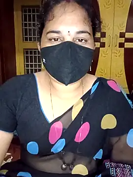 Snapshot of maduri__ chatting on 02.26.26 maduri online show from 02.26.26