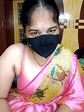 Snapshot of maduri__ chatting on 03.24.26 maduri online show from 03.24.26