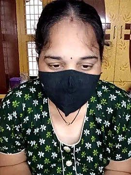 Snapshot of maduri__ chatting on 03.26.26 maduri online show from 03.26.26