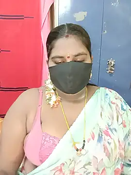 Snapshot of sirisha__9 chatting on 05.28.26 sirisha 9 online show from 05.28.26