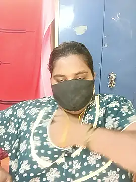 Snapshot of sirisha__9 chatting on 05.28.26 sirisha 9 online show from 05.28.26