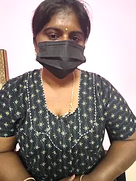 blackqueen-tamil online show from 12.18.25