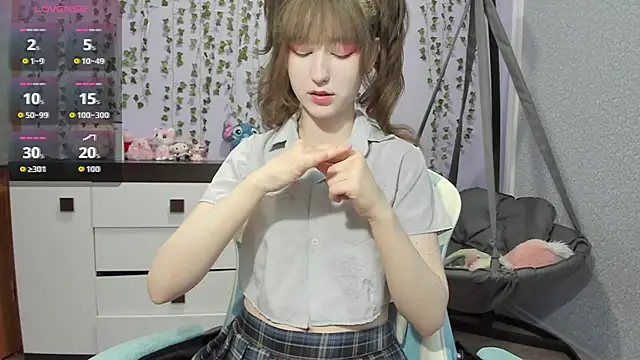 Snapshot of Yoonhee_ki chatting on 05.13.26 Yoonhee ki online show from 05.13.26