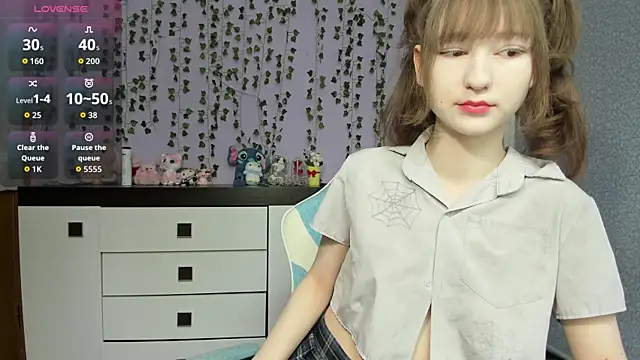 Snapshot of Yoonhee_ki chatting on 05.16.26 Yoonhee ki online show from 05.16.26