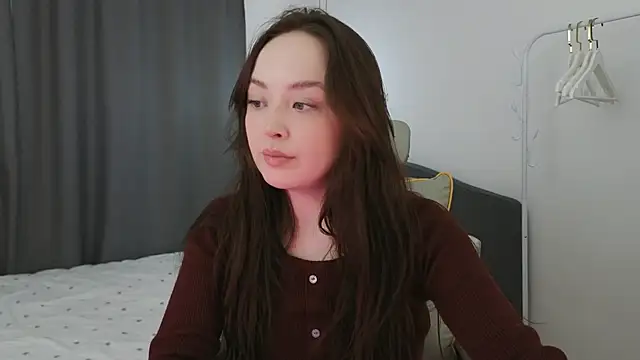 Snapshot of fallin_lovee chatting on 03.25.26 fallin lovee online show from 03.25.26