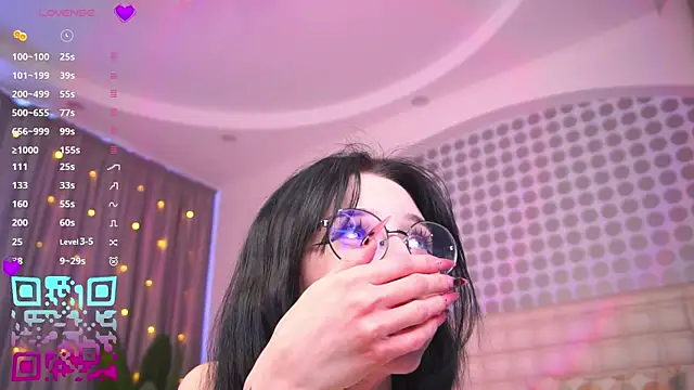 DeliaLoma online show from 02.08.26