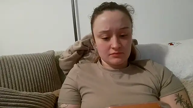 Snapshot of LilyLuck_ chatting on 02.23.26 LilyLuck online show from 02.23.26