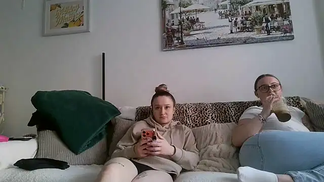 Snapshot of LilyLuck_ chatting on 02.24.26 LilyLuck online show from 02.24.26