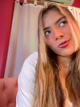 MiaSizzle online show from 02.04.26