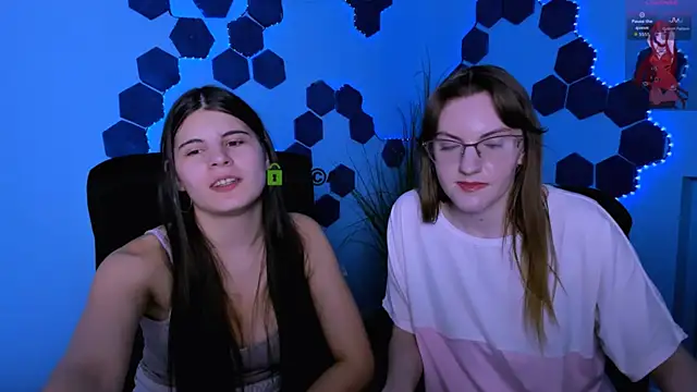 lizzie boom  online show from 02.25.26