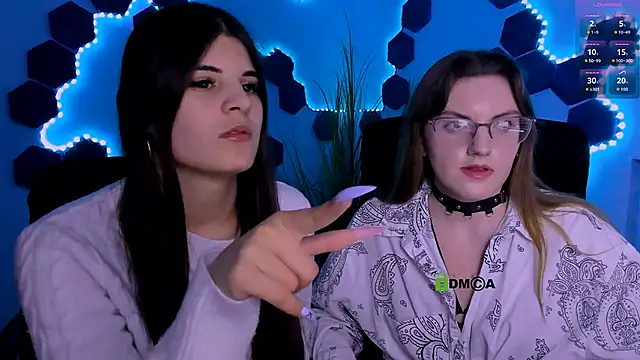 lizzie boom  online show from 03.17.26