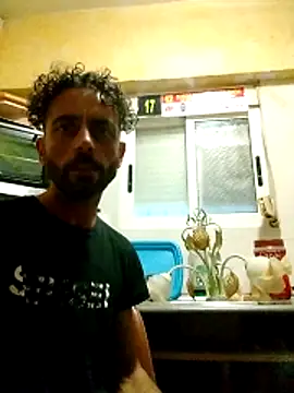 Snapshot of MeKaniCmurcia chatting on 03.30.26 MeKaniCmurcia online show from 03.30.26