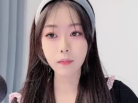 smalldaisy online show from 01.12.26