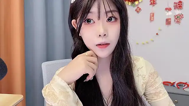 smalldaisy online show from 02.28.26