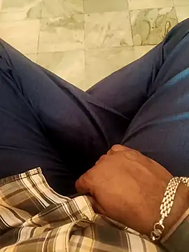 Snapshot of sanjaylove-sex chatting on 01.18.26 sanjaylove-sex online show from 01.18.26