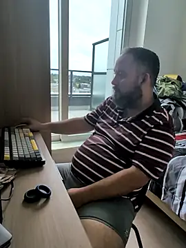 Hairy bear86 online show from 07.10.26