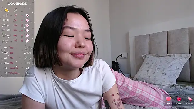 niia mur online show from 03.13.26