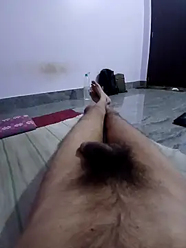 Snapshot of juicy--cock chatting on 03.23.26 juicy--cock online show from 03.23.26