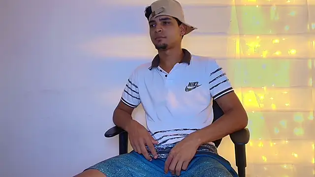 Alejandro Dirty online show from 12.21.25