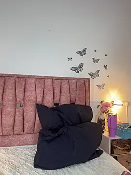 Violetta Moretti online show from 01.18.26