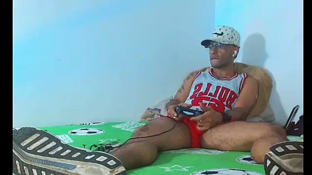 Alphamaster 92 online show from 04.21.26