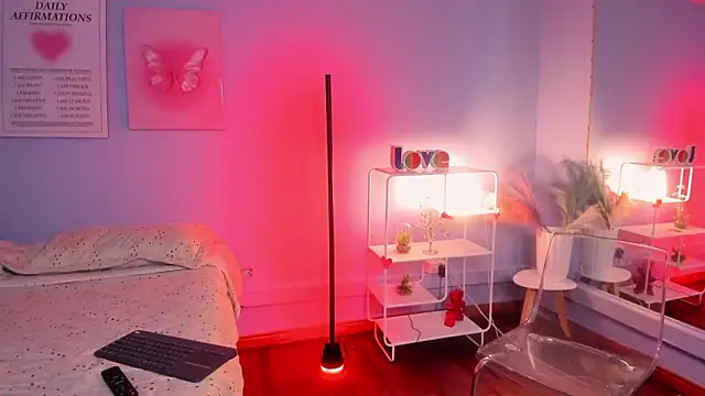 kyoto Aoki online show from 03.10.26