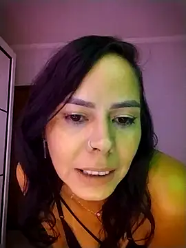 Snapshot of mellzinhacasada chatting on 03.08.26 mellzinhacasada online show from 03.08.26