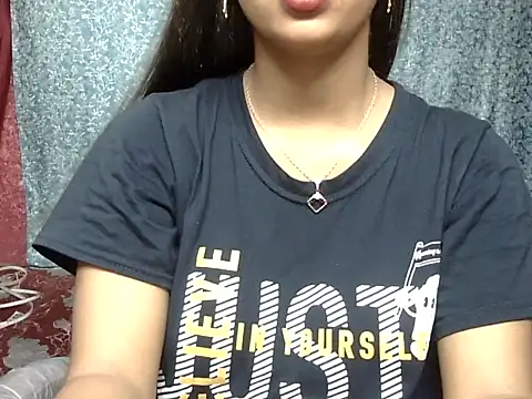 Snapshot of cute_Dirty_Diva chatting on 05.02.26 cute Dirty Diva online show from 05.02.26