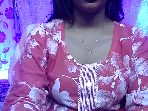 Snapshot of cute_Dirty_Diva chatting on 05.29.26 cute Dirty Diva online show from 05.29.26