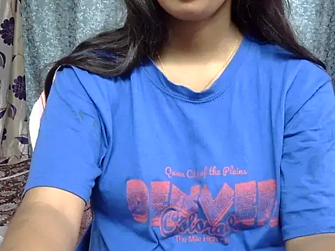 Snapshot of cute_Dirty_Diva chatting on 06.01.26 cute Dirty Diva online show from 06.01.26