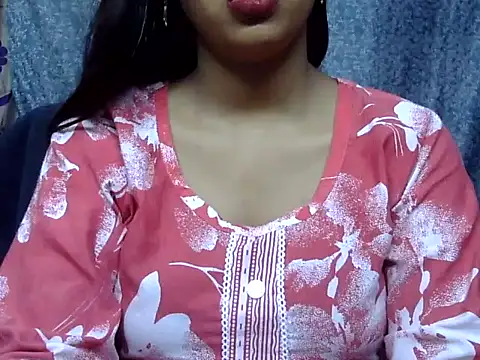 Snapshot of cute_Dirty_Diva chatting on 06.05.26 cute Dirty Diva online show from 06.05.26