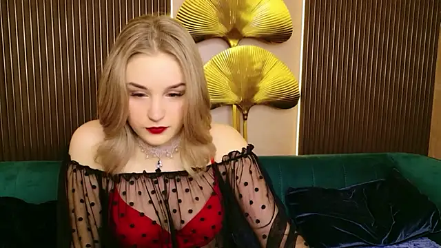 Molly Voss online show from 01.31.26