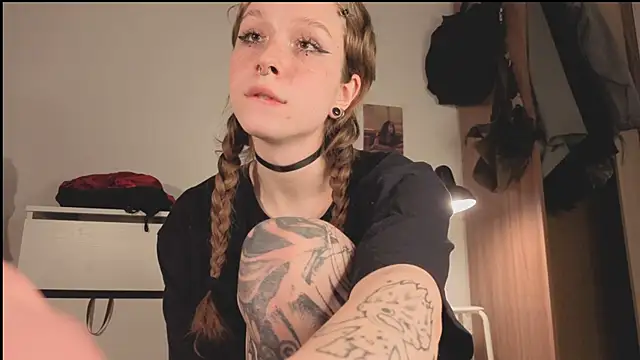 poli blink online show from 04.20.26