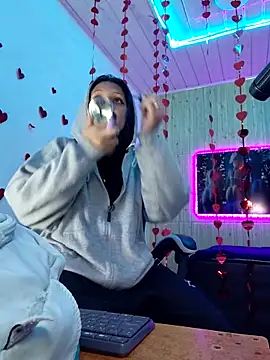 ashley-17 online show from 02.17.26