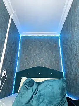 Snapshot of RedAssHottie chatting on 10.23.25 RedAssHottie online show from 10.23.25