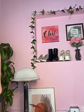  zoe bakerr online show from 03.14.26