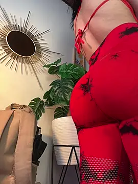  zoe bakerr online show from 07.08.26