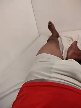 Snapshot of gaybandung chatting on 12.20.25 gaybandung online show from 12.20.25