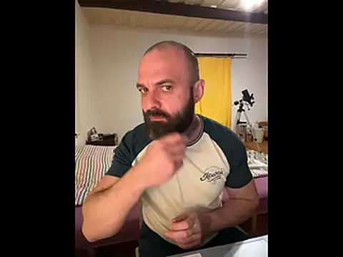 Snapshot of DamonSalvatore2 chatting on 03.06.26 DamonSalvatore2 online show from 03.06.26