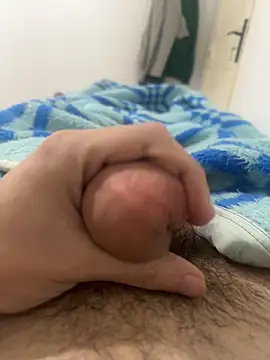 Grossebite2905 online show from 01.19.26