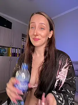 LuxBrunette  online show from 06.29.26