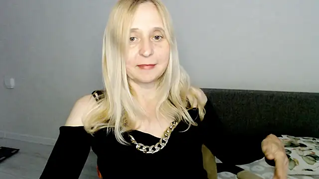 MiLenaMilf online show from 03.18.25