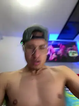 Latin Paisa Boy online show from 07.12.26
