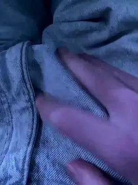 LittleGuy 2007 online show from 01.08.26