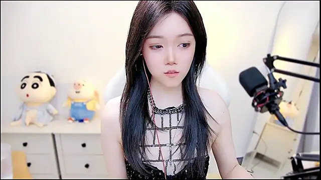 Snapshot of Cindy-dd chatting on 02.25.26 Cindy-dd online show from 02.25.26