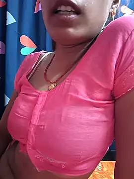 Snapshot of Naughty_Seema chatting on 06.22.26 Naughty Seema online show from 06.22.26