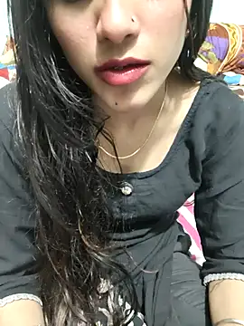 Snapshot of Yours-Zeenat chatting on 02.28.26 Yours-Zeenat online show from 02.28.26