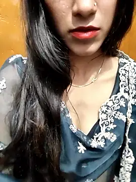 Snapshot of Yours-Zeenat chatting on 03.08.26 Yours-Zeenat online show from 03.08.26