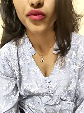 Yours-Zeenat online show from 05.05.26